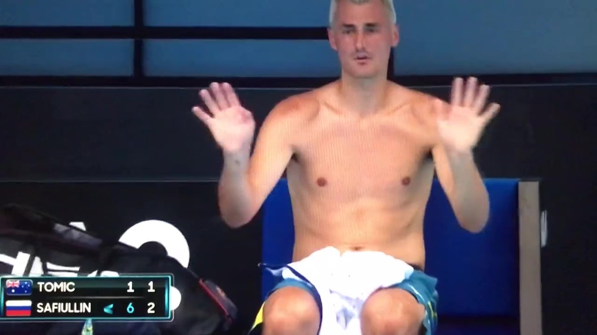 Open de Australia 2022: Tomic, a la juez de silla de su partido: Tengo  coronavirus, en dos días doy positivo | Marca