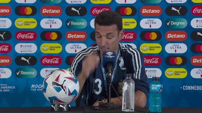 Scaloni se rinde a Messi: "Quiere jugar siempre, hasta lesionado, para no fallar a sus compañeros"
