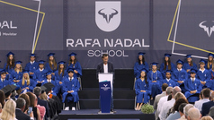 Carlos Moy apadrina a los alumnos de la Rafa Nadal School: "Soad en grande y sed exigentes"
