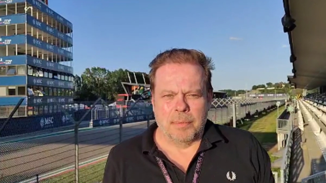 Carlos Sainz saldrá cuarto en Imola, tras la sanción a Piastri