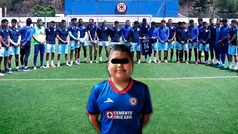 Cruz Azul rinde homenaje a Jos Armando, el aficionado de 14 aos que muri a causa de la leucemia