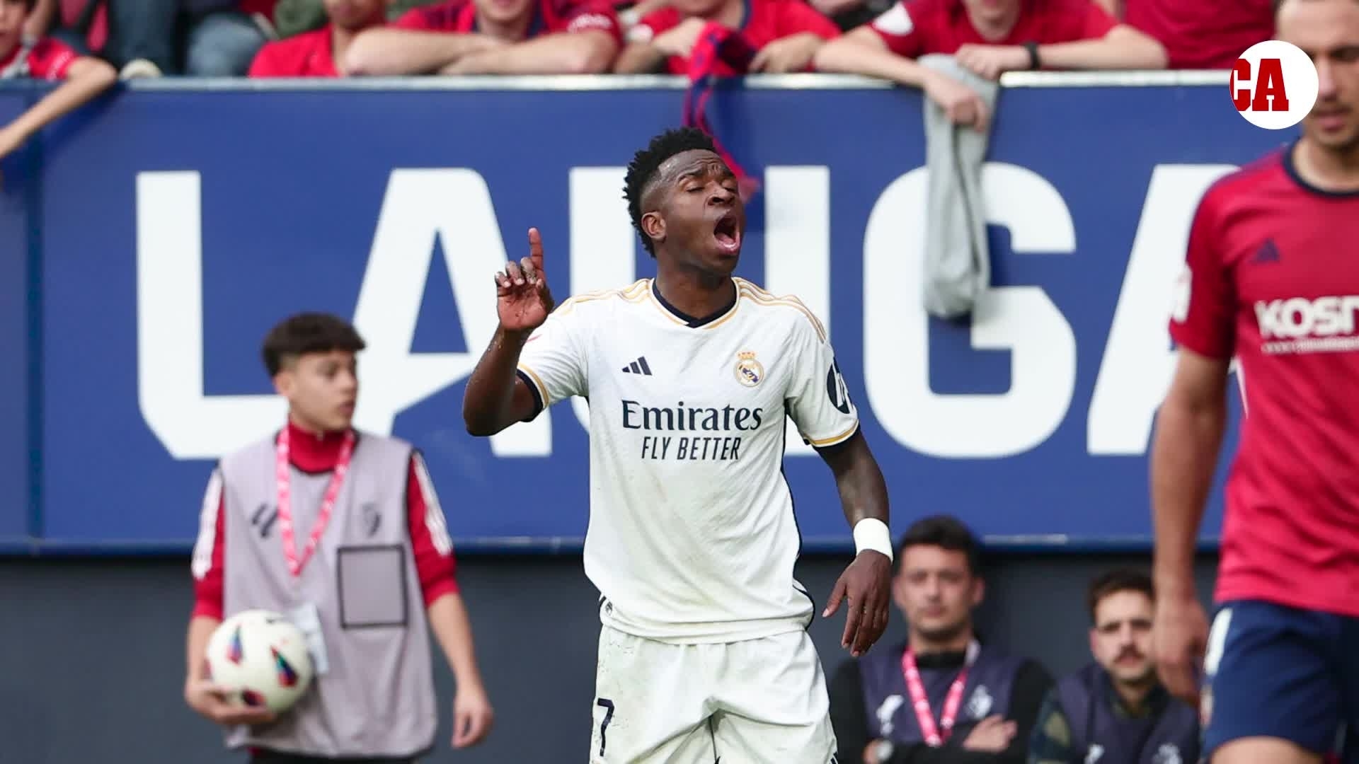 El Real Madrid denuncia a Martínez Munuera por no recoger los insultos  contra Vinicius en Pamplona