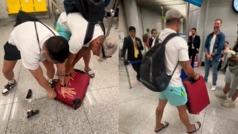 Joven espaol se vuelve viral en redes tras romper su maleta para pagar menos dinero a la aerolnea