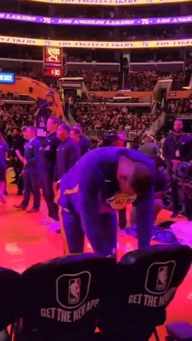 Russell Westbrook seems distant from teammates in Lakers' pre-game ritual:  Is he ok?