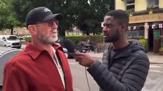 Eric Cantona se consagra como el GOAT del ftbol: as pasea una cabra por Londres