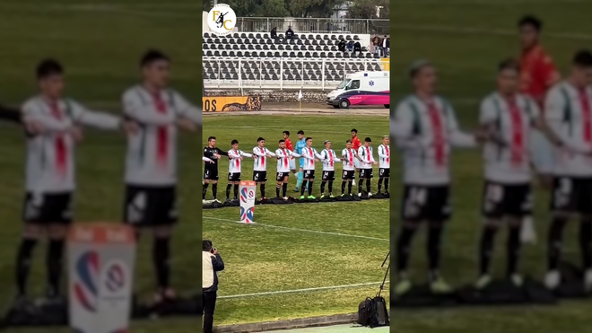 Jugadores de Palestino, de la liga chilena, salen con 'niños invisibles' al campo por la muerte de los niños en Gaza