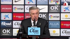 Ancelotti sobre Vinicius: "Todo lo que pasa no es su culpa, lo único que quiere es jugar al fútbol"