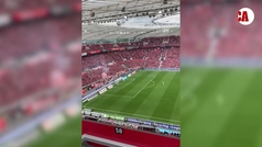 Minuto de silencio del Leverkusen por los aficionados que no pudieron ver el t�tulo
