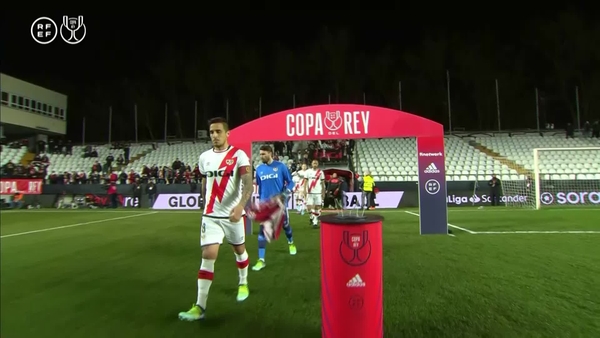 Rayo - Mallorca Copa del Rey: Presa evidencia su ruptura con Bukaneros: entraron tarde y sin camisetas al estadio | Marca