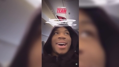 Giannis Antetokounmpo offers to play for the Packers in funny video