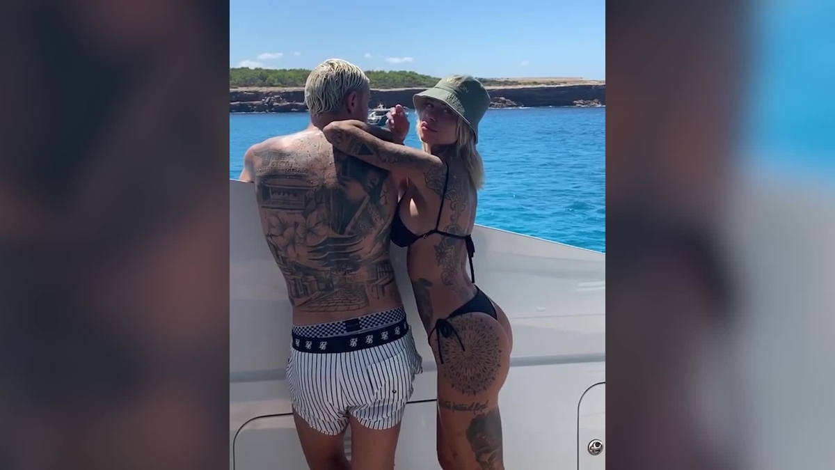 Theo Hernandez in love: My best views | MARCA in English