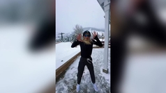 El baile viral de Olivia Dunne bajo temperaturas glidas: "Afuera est fresco"