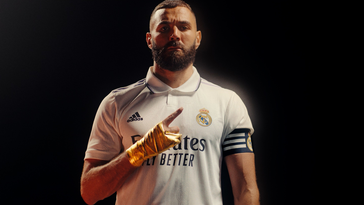 Real Madrid: Adidas celebra el Balón de Oro de Benzema con especiales | Marca