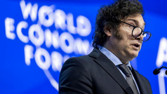 El argentino Javier Milei afirma en Davos que Occidente "est en peligro"