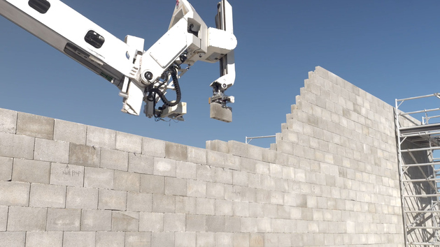 ¿Un futuro de la construcción sin albañiles? El robot Hadrian X ya ...