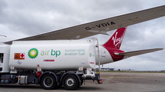 Cruza el Atlántico el primer avión comercial sin combustibles fósiles
