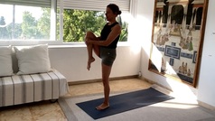 Consigue una espalda sana con 10 minutos de yoga al día