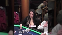 Una jugadora de póker supuestamente enseña el pecho para distraer a sus rivales: desnudan su trampa